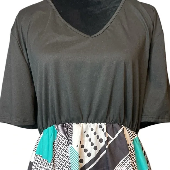 Shein Stylish Black and Teal Women's Top - Picture 2 of 10